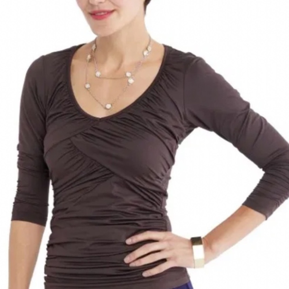 Ruby Ribbon medium chocolate brown ruched top women 3/4 sleeve